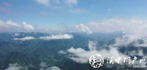 漢中出現(xiàn)了難得一見的云海景觀，仙氣十足
