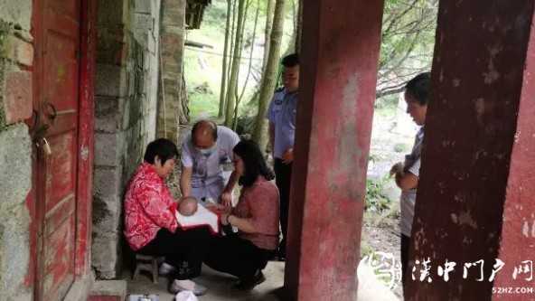 廟門口發(fā)現(xiàn)一名棄嬰！