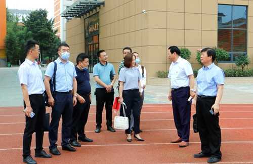 西安汽車職業(yè)大學一行赴漢中市龍崗學校考察交流