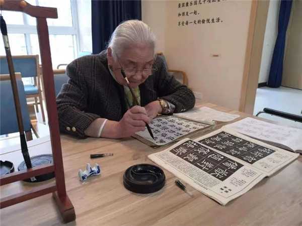 羨慕爺爺奶奶在漢中的養(yǎng)老生活！等我退休了也這樣過！