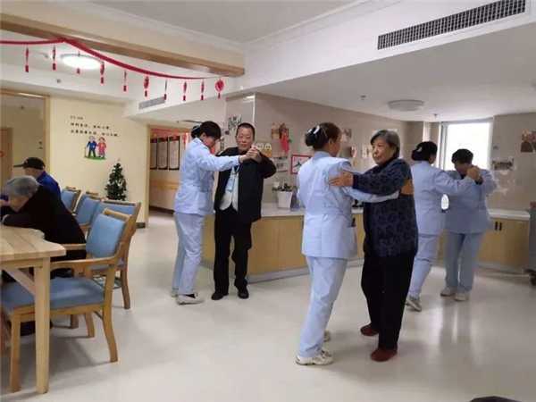 羨慕爺爺奶奶在漢中的養(yǎng)老生活！等我退休了也這樣過！