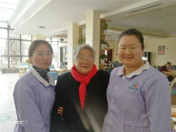 羨慕爺爺奶奶在漢中的養(yǎng)老生活！等我退休了也這樣過！