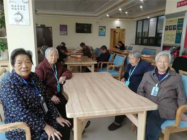 羨慕爺爺奶奶在漢中的養(yǎng)老生活！等我退休了也這樣過！