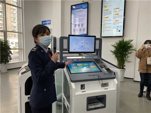 【新春走基層】漢中市政務服務中心大廳共受理事項67.81萬件、辦結67.68萬件