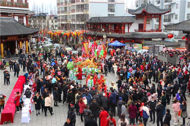 非遺鬧古鎮(zhèn) 歡樂(lè)過(guò)元宵！這個(gè)元宵熱鬧非凡……