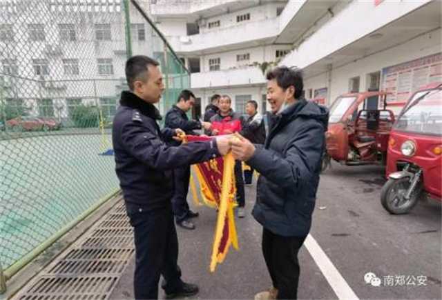 給力！6輛摩托車返還失主，南鄭破獲系列盜竊三輪車案