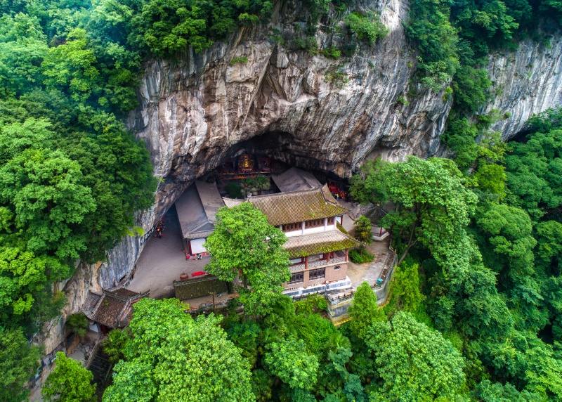 “綠色山鄉(xiāng) 美好畫(huà)卷”中省市媒體和網(wǎng)絡(luò)媒體系列采訪活動(dòng)在略陽(yáng)啟動(dòng)