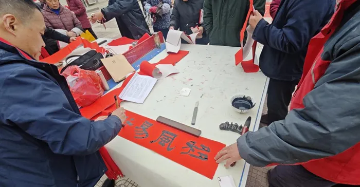漢臺區(qū)：喜迎新春倡文明 翰墨凝香樹新風
