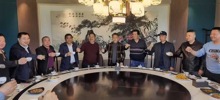 漢中市觀賞石寶玉石協(xié)會文化采風紀實