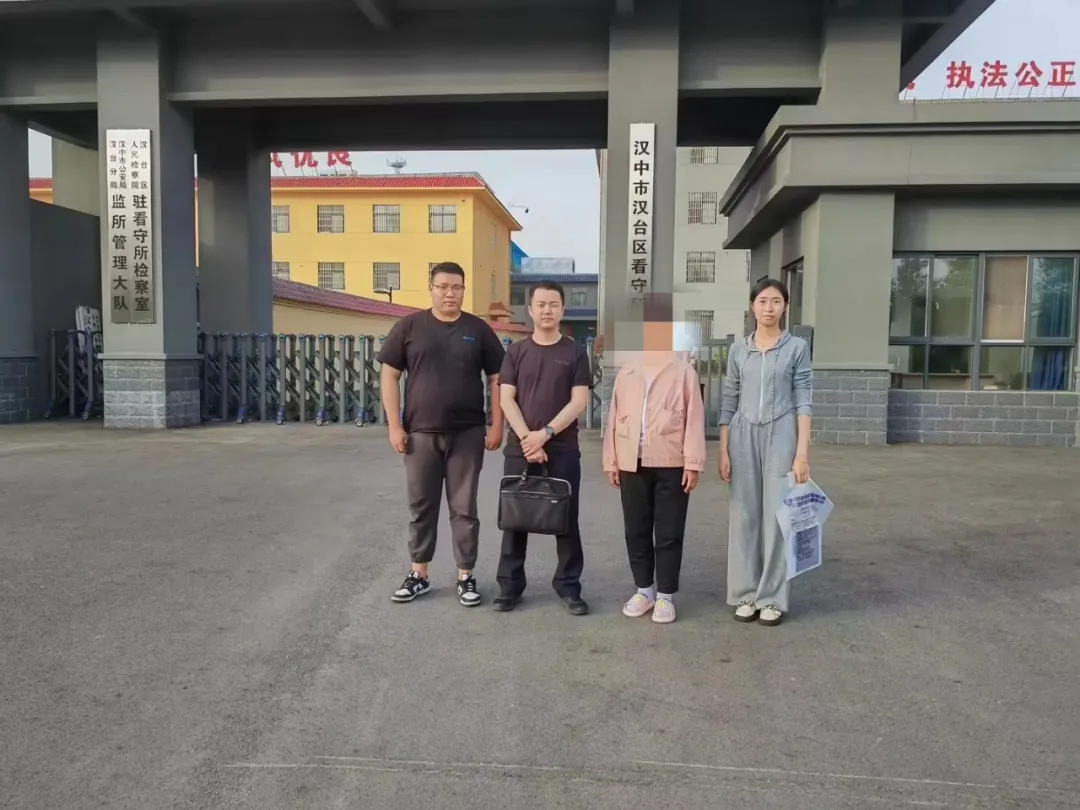 漢中破獲系列盜竊手機(jī)案20余起，收繳被盜手機(jī)12部