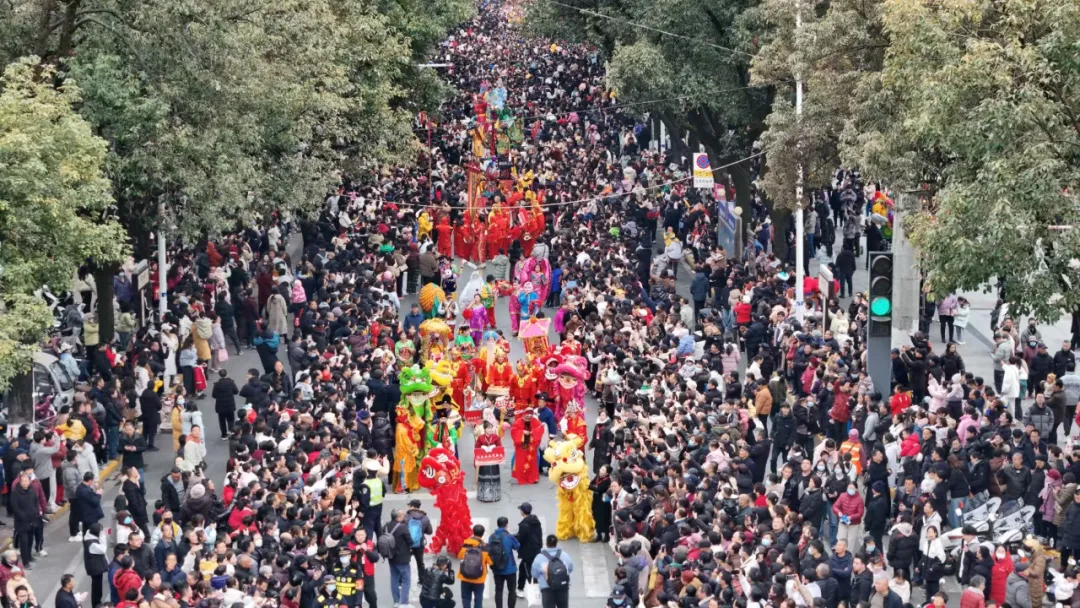 “非遺中國(guó)年·社火鬧新春”巡游活動(dòng)盛大舉辦！