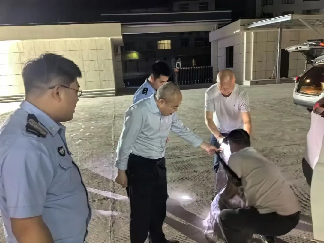 國家二級保護動物，在鎮(zhèn)巴被救