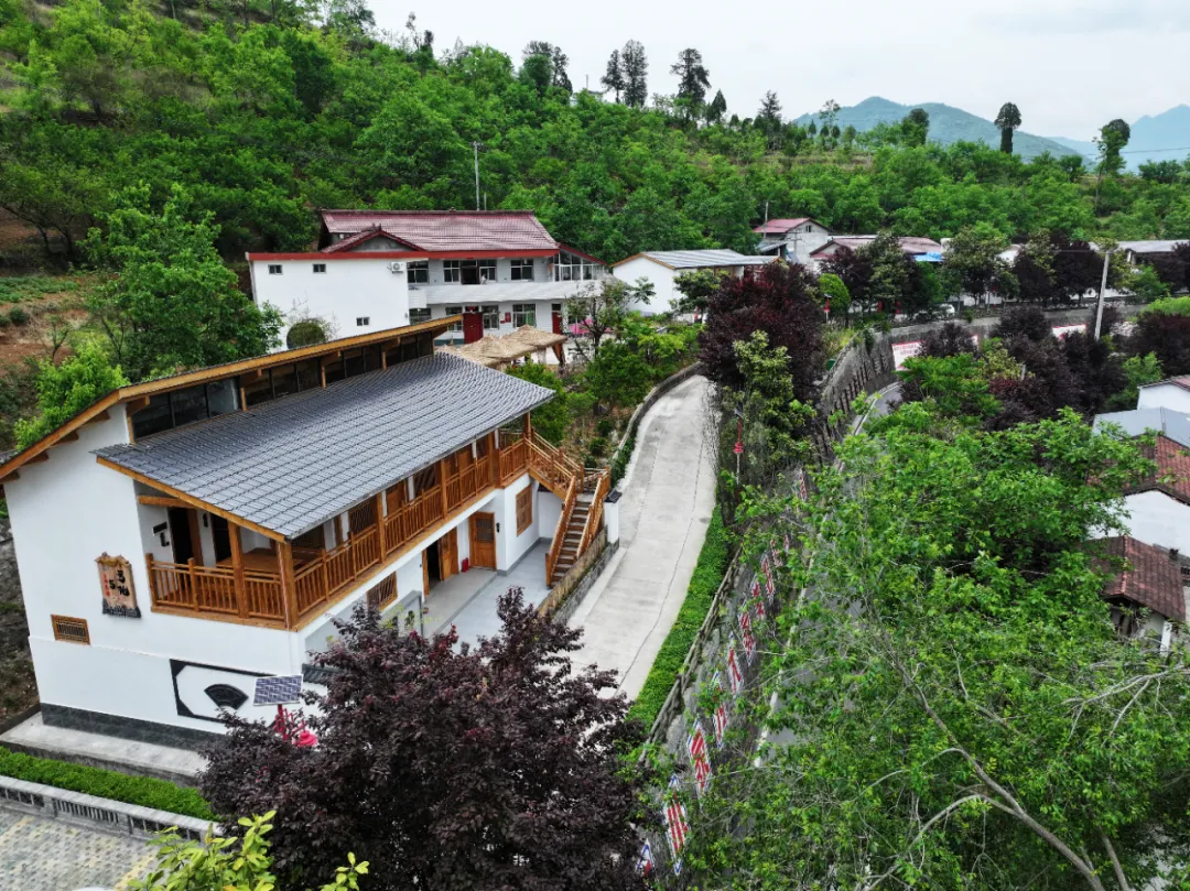 略陽(yáng)事 | 十六年的變與不變！看徐家坪如何將美麗的家園愿景變?yōu)楝F(xiàn)實(shí)